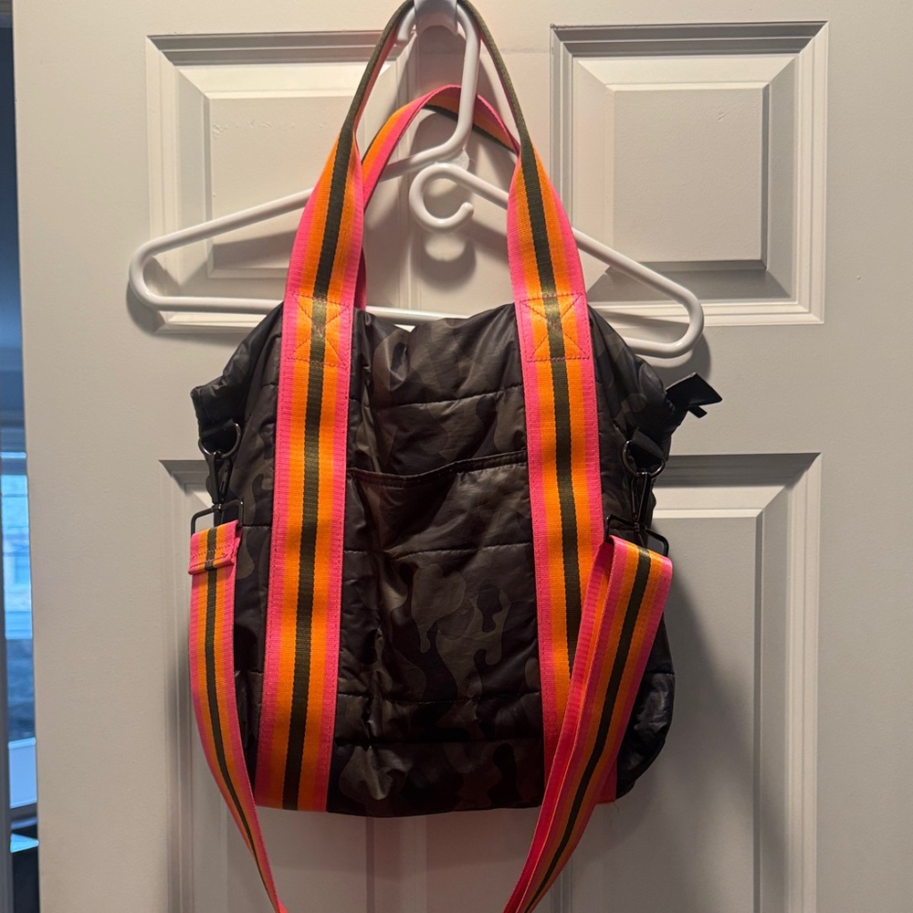 HAUTE SHORE Quilted Camouflage Tote with Pink & Orange Striped Strap